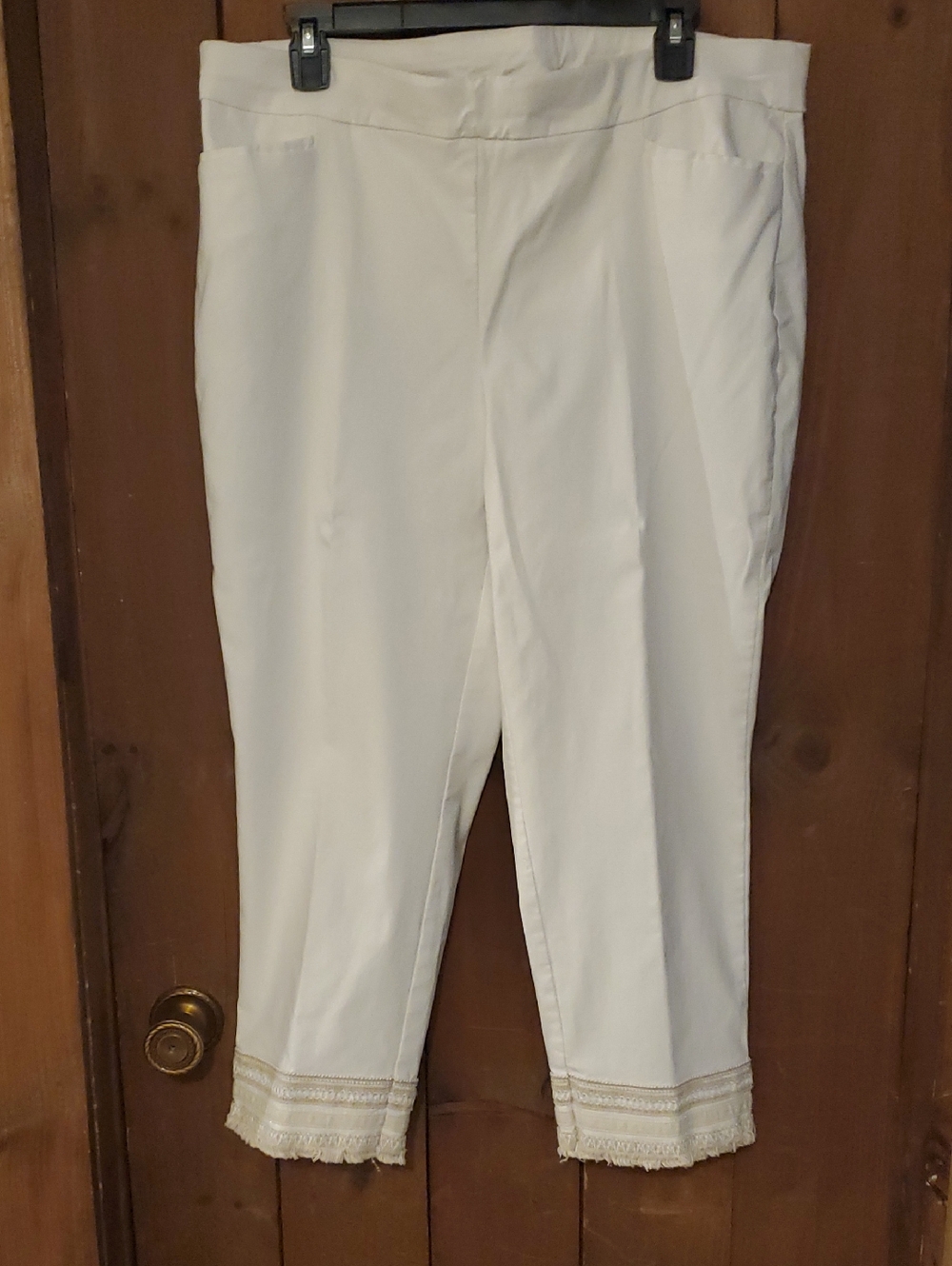 Chico's Slim Stretch White Chinos with Fringe Hem Size 3